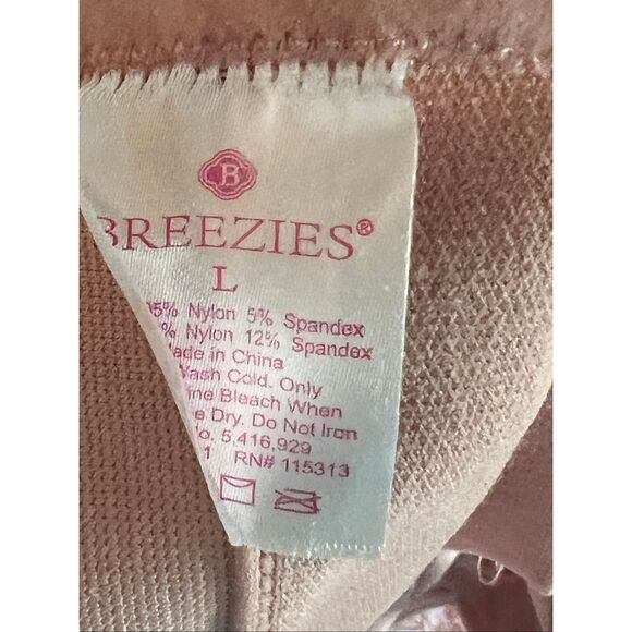 Breezies Large whisper pink lace seamless cami bra pretty in pink - Picture 4 of 5